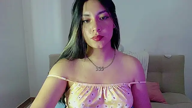 Lia 14  online show from May 27, 10:17 pm