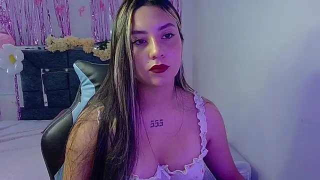 Snapshot of Lia_14_ chatting on September 24, 6:36 pm Lia 14 online show from September 24, 6:36 pm