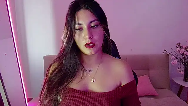 Lia 14  online show from March 25, 9:03 pm