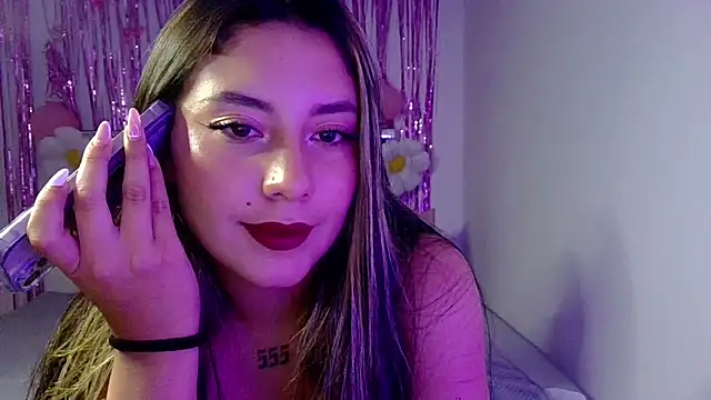 Snapshot of Lia_14_ chatting on September 19, 11:09 pm Lia 14 online show from September 19, 11:09 pm