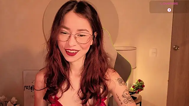 Snapshot of rosse_98_ chatting on June 13, 2:26 pm rosse 98 online show from June 13, 2:26 pm