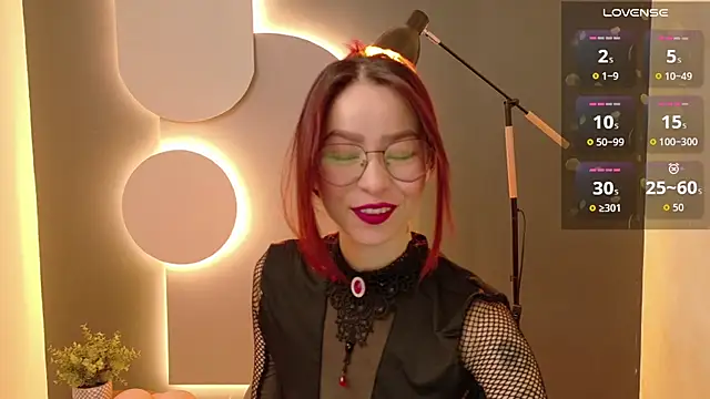 Snapshot of rosse_98_ chatting on October 17, 2:41 pm rosse 98 online show from October 17, 2:41 pm