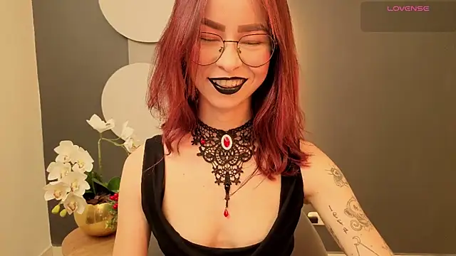 Snapshot of rosse_98_ chatting on December 17, 2:22 pm rosse 98 online show from December 17, 2:22 pm