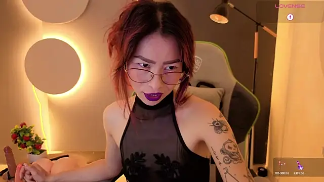 rosse 98  online show from March 15, 12:34 pm