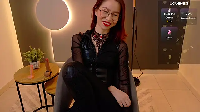Snapshot of rosse_98_ chatting on October 18, 3:03 pm rosse 98 online show from October 18, 3:03 pm