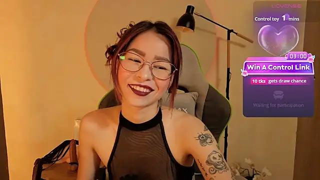 rosse 98  online show from March 25, 2:05 pm