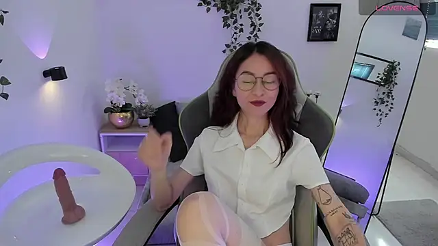 Snapshot of rosse_98_ chatting on January 30, 8:53 pm rosse 98 online show from January 30, 8:53 pm