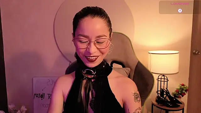 Snapshot of rosse_98_ chatting on June 14, 3:02 pm rosse 98 online show from June 14, 3:02 pm