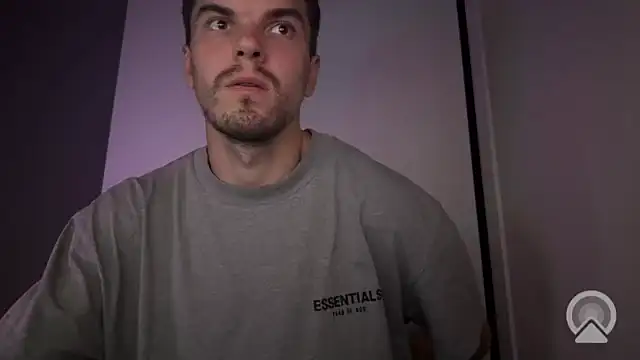 jessilin online show from October 15, 11:02 pm