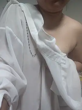 zhenzhen521 online show from March 21, 4:18 pm