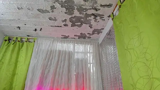 Snapshot of Megan_Miles02 chatting on February 13, 9:49 pm Megan Miles02 online show from February 13, 9:49 pm