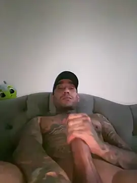 Snapshot of Pablo_fucker chatting on May 20, 6:38 pm Pablo fucker online show from May 20, 6:38 pm