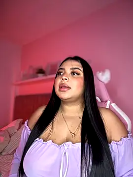 Snapshot of Emily_cooper20 chatting on November 2, 6:57 pm Emily cooper20 online show from November 2, 6:57 pm