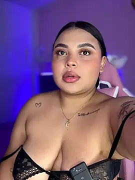 Emily cooper20 online show from April 15, 1:55 am