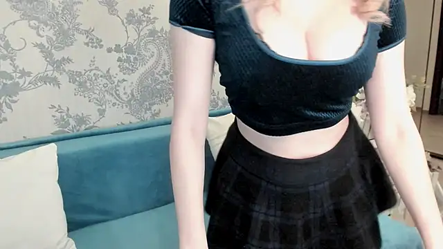 Snapshot of AlexaJang chatting on February 15, 3:52 am AlexaJang online show from February 15, 3:52 am