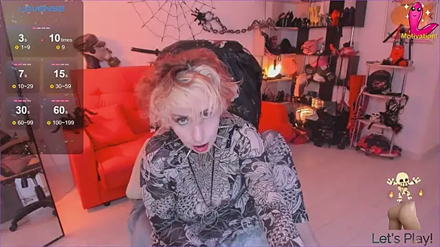 Snapshot of GinaMiracle chatting on November 27, 7:09 am GinaMiracle online show from November 27, 7:09 am