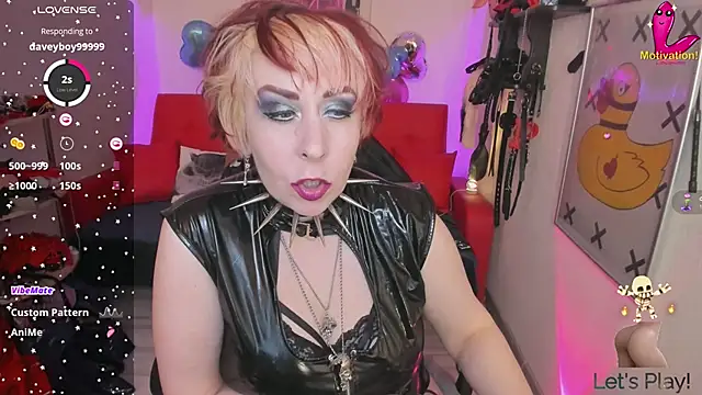 Snapshot of GinaMiracle chatting on February 26, 7:34 am GinaMiracle online show from February 26, 7:34 am