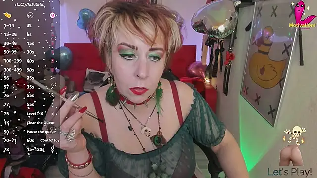 Snapshot of GinaMiracle chatting on February 12, 11:29 am GinaMiracle online show from February 12, 11:29 am