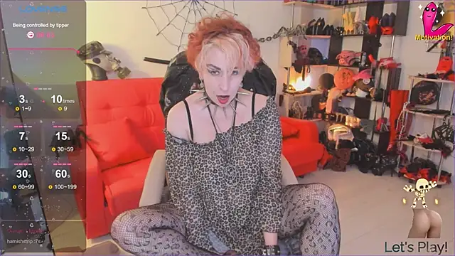 Snapshot of GinaMiracle chatting on November 15, 1:53 am GinaMiracle online show from November 15, 1:53 am