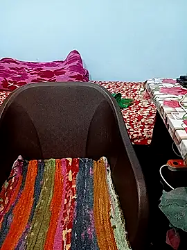 reemacouple007 online show from November 5, 8:06 am