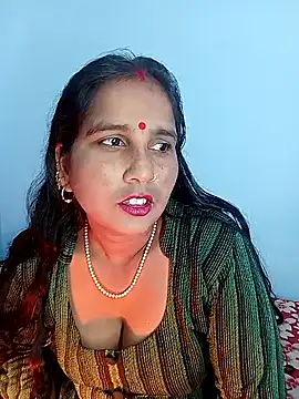 Snapshot of reemacouple007 chatting on January 8, 5:52 pm reemacouple007 online show from January 8, 5:52 pm