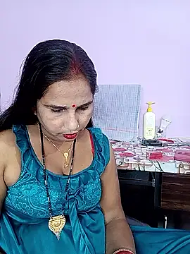 reemacouple007 online show from April 8, 5:20 am