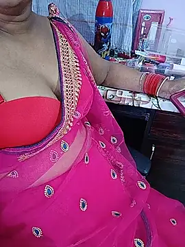 Snapshot of reemacouple007 chatting on June 20, 5:40 pm reemacouple007 online show from June 20, 5:40 pm