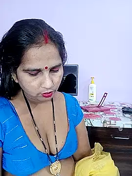 reemacouple007 online show from March 11, 6:24 pm