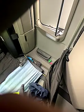 freenki41 online show from November 8, 7:45 am