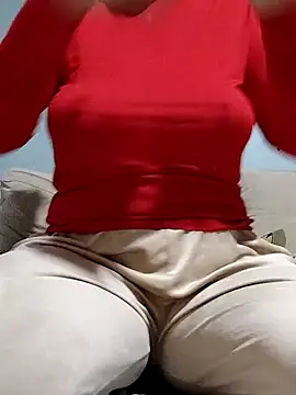 Snapshot of Elaa_Su chatting on February 9, 7:52 pm Elaa Su online show from February 9, 7:52 pm