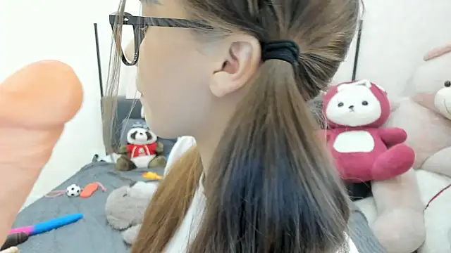 dolly ll online show from March 27, 1:34 pm