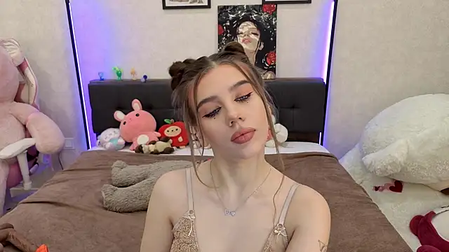 dolly ll online show from October 4, 1:23 pm