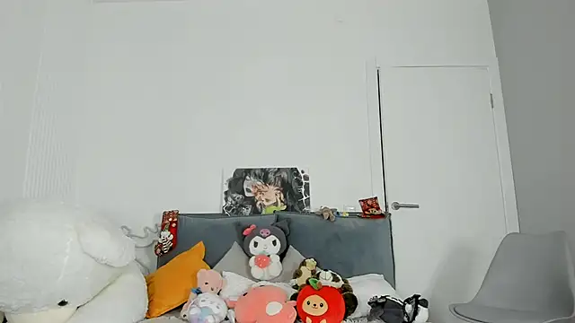 dolly ll online show from March 5, 1:17 pm