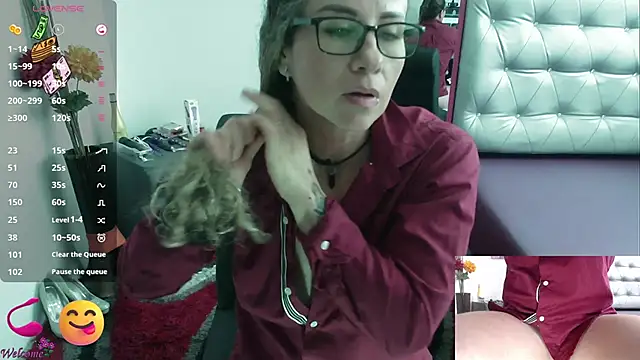 Snapshot of ViickySexy chatting on February 11, 7:38 pm ViickySexy online show from February 11, 7:38 pm