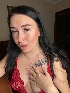 Roxana Bell online show from October 21, 4:28 pm