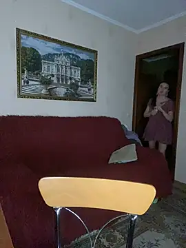 Snapshot of Roxana_Bell chatting on June 25, 4:12 pm Roxana Bell online show from June 25, 4:12 pm