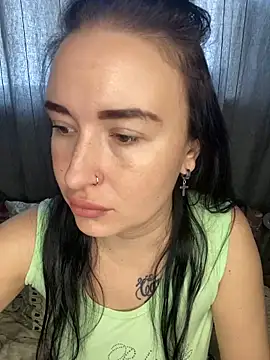 Roxana Bell online show from March 28, 12:28 pm