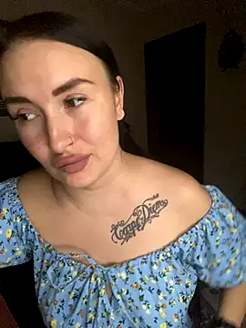 Roxana Bell online show from October 6, 3:46 pm