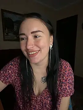 Roxana Bell online show from April 14, 6:02 pm