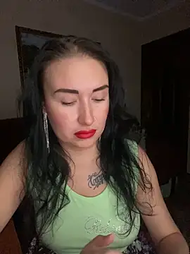 Roxana Bell online show from February 3, 6:24 pm