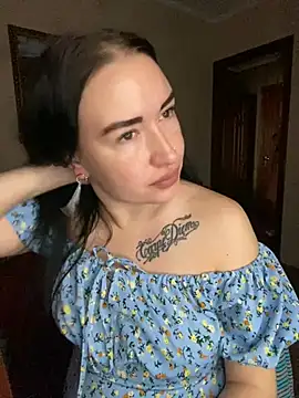 Roxana Bell online show from April 11, 7:56 am