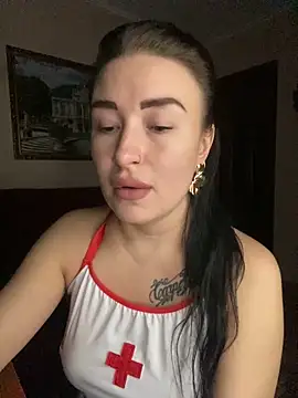 Roxana Bell online show from February 21, 3:03 pm