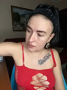 Roxana Bell online show from February 25, 3:45 pm