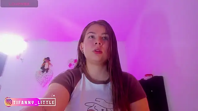little tifanny82 online show from November 1, 4:01 pm