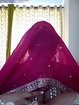 Snapshot of Blossam_07 chatting on November 2, 9:58 am Blossam 07 online show from November 2, 9:58 am