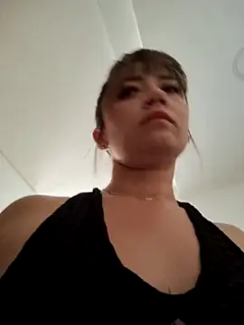 Snapshot of tata_laima__ chatting on September 11, 1:44 pm tata laima online show from September 11, 1:44 pm
