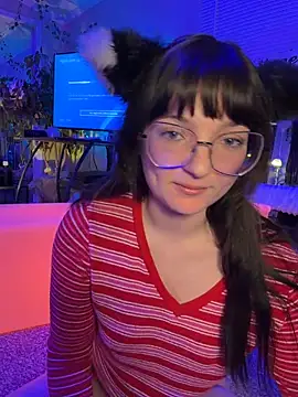 urpuppymoon online show from February 21, 8:38 am