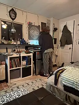 BobbyQ29 online show from February 19, 1:19 pm