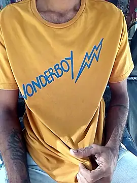 Snapshot of DulajThushara2468 chatting on January 13, 4:05 am DulajThushara2468 online show from January 13, 4:05 am