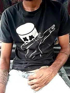 Snapshot of DulajThushara2468 chatting on January 11, 12:12 pm DulajThushara2468 online show from January 11, 12:12 pm